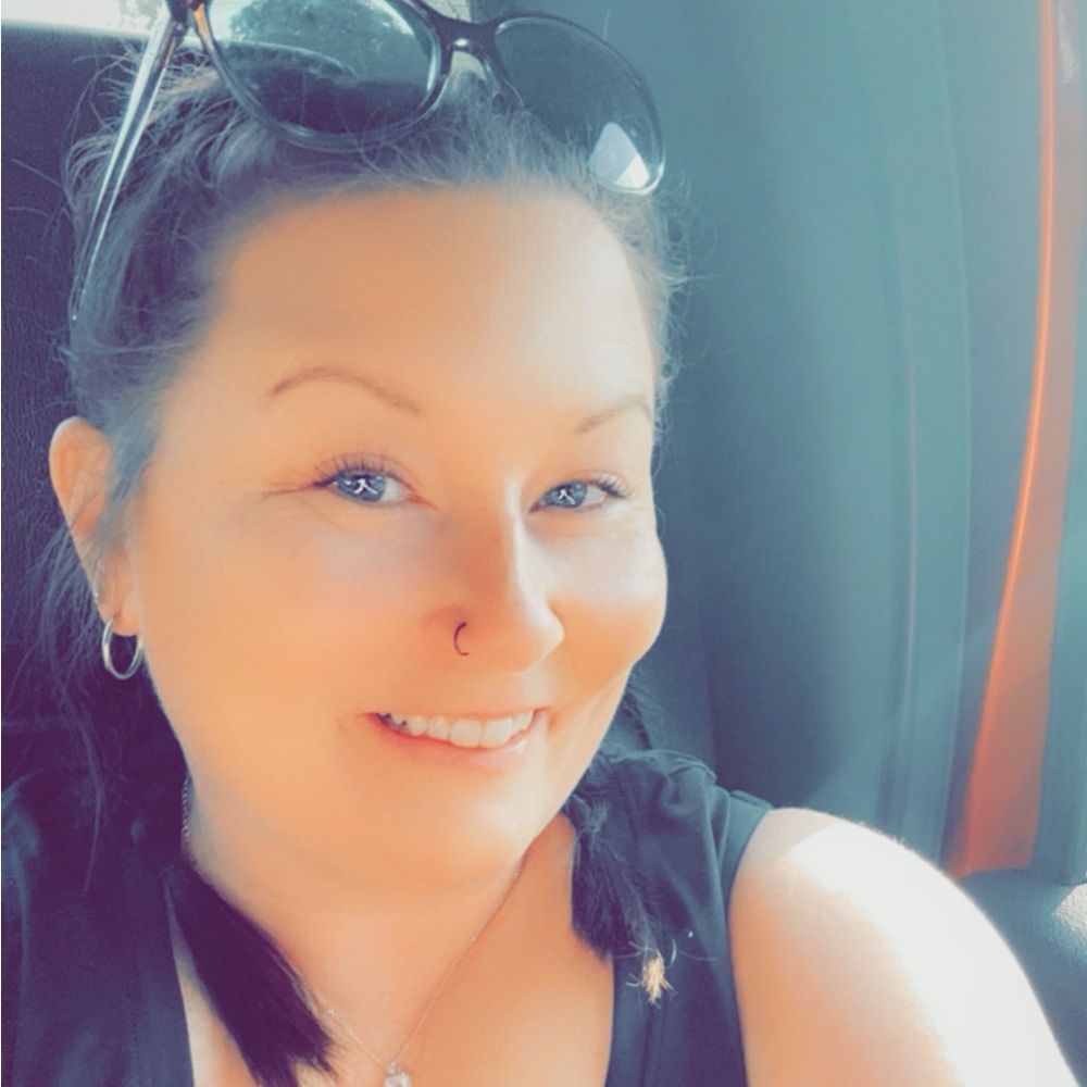 Meet your Posher, Brandi